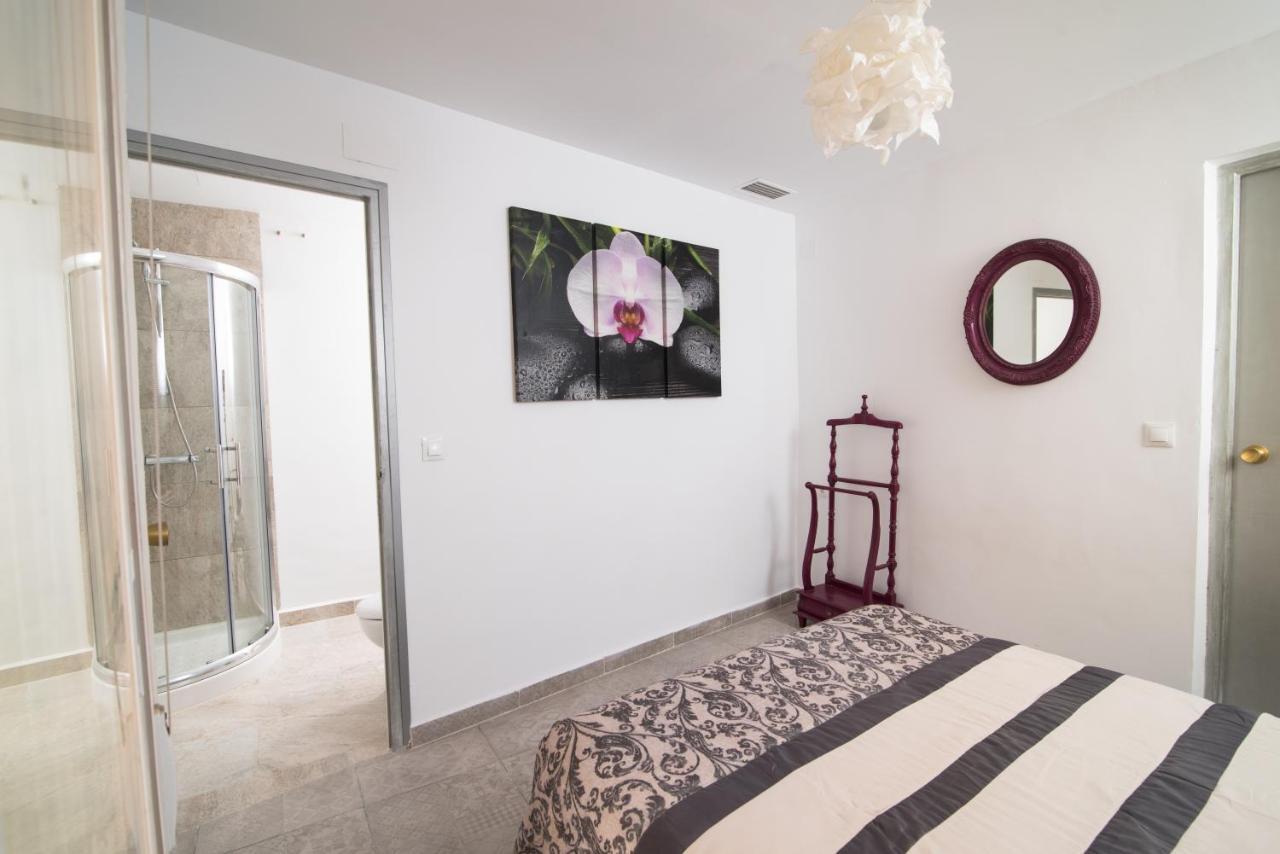 Vintage Casco Historico Apartment Alicante Exterior photo