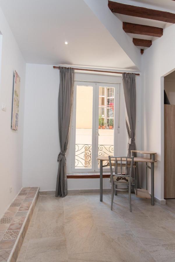 Vintage Casco Historico Apartment Alicante Exterior photo
